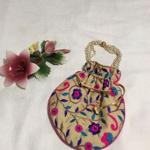 Sanskrriti beautiful evening bag